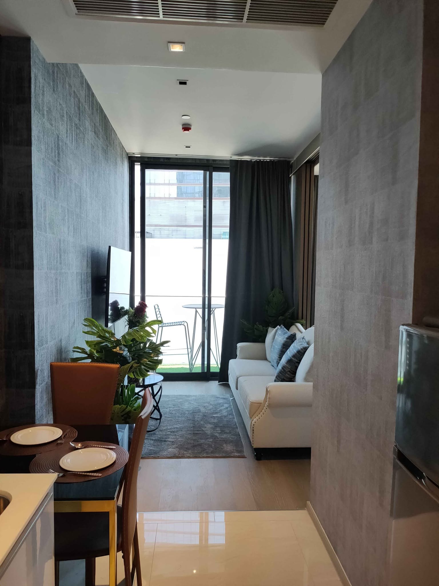 1BR at  Ashton Silom