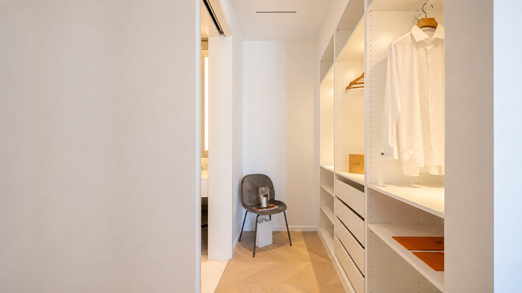 Four Seasons Private Residences的三房公寓