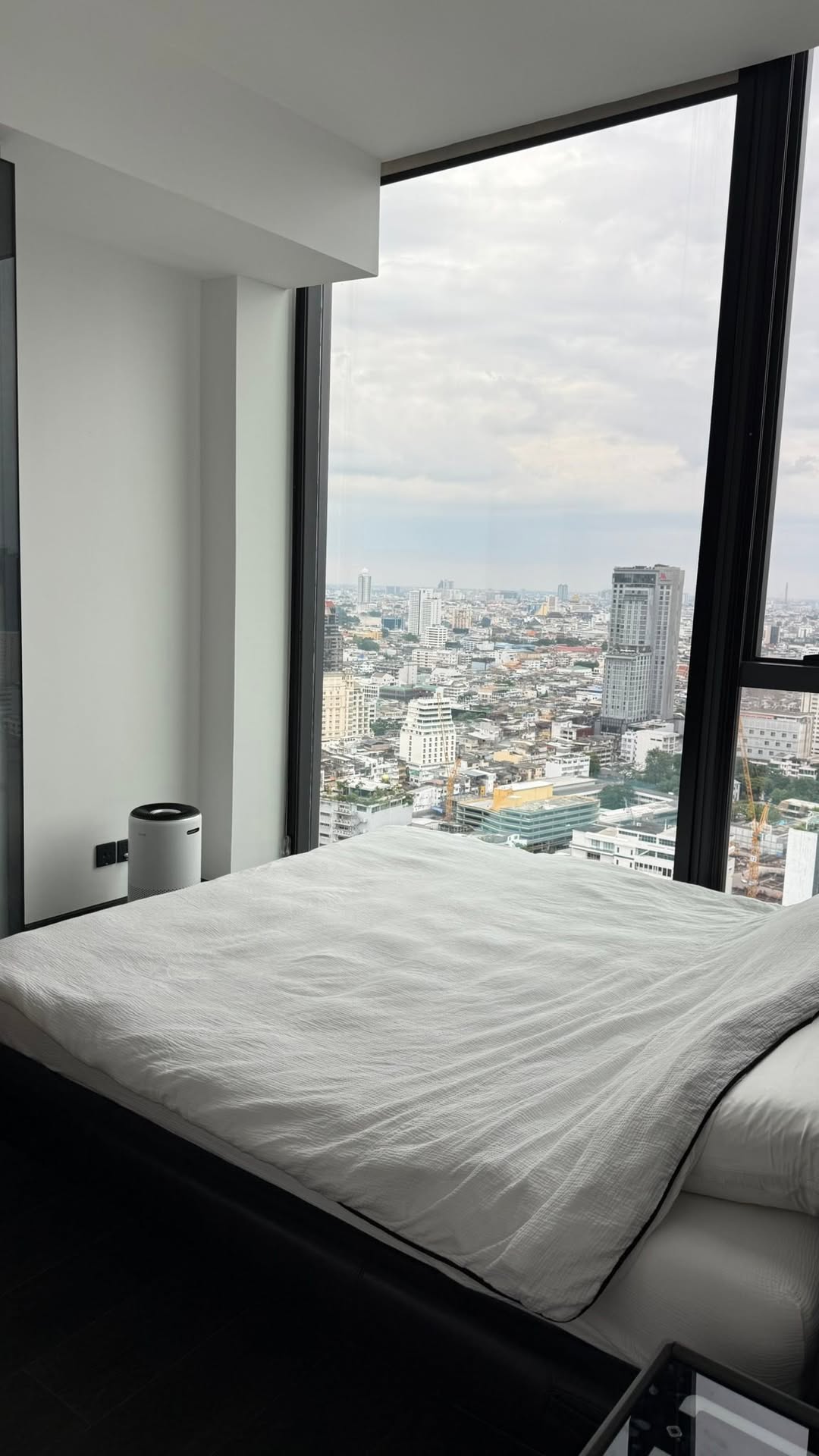 Tait Sathorn 12的兩房公寓