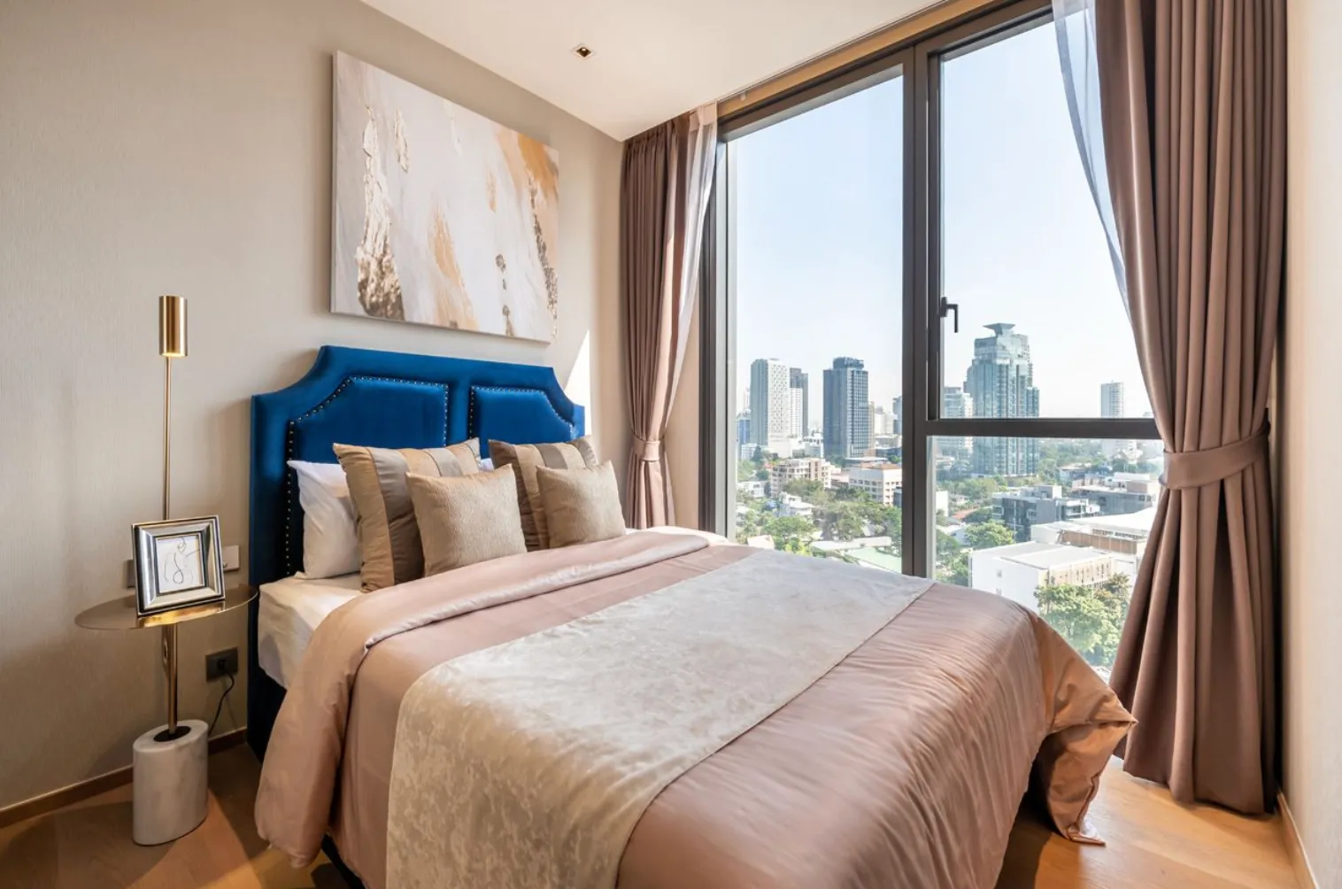 BEATNIQ Sukhumvit 32的兩房公寓