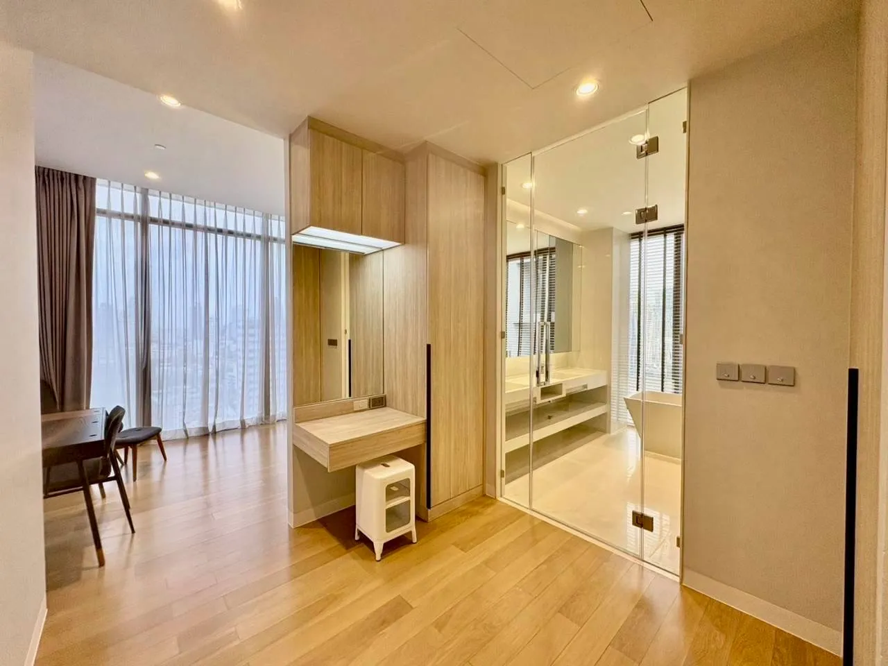 在VITTORIO Sukhumvit 39的2房公寓