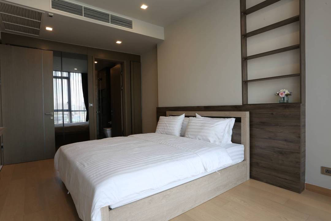 2 Bedroom Unit at The Monument Thonglor