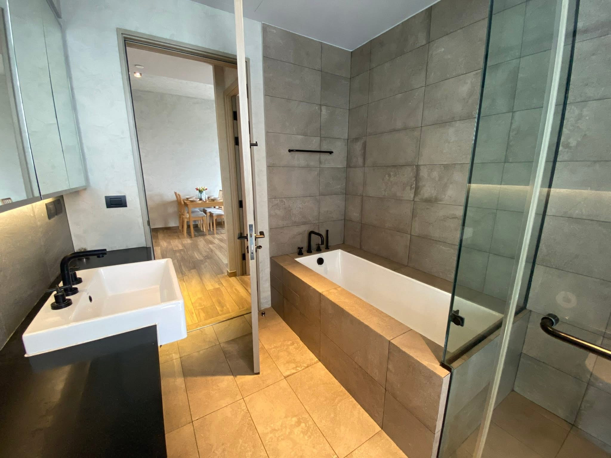 2 BD Unit for sale at The Lofts Asoke