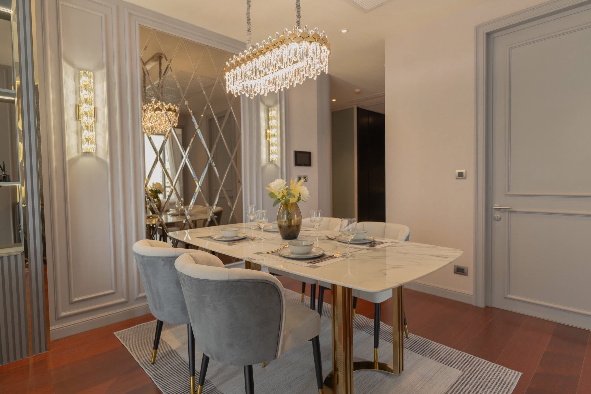 2 BD Unit for sale at Khun By Yoo