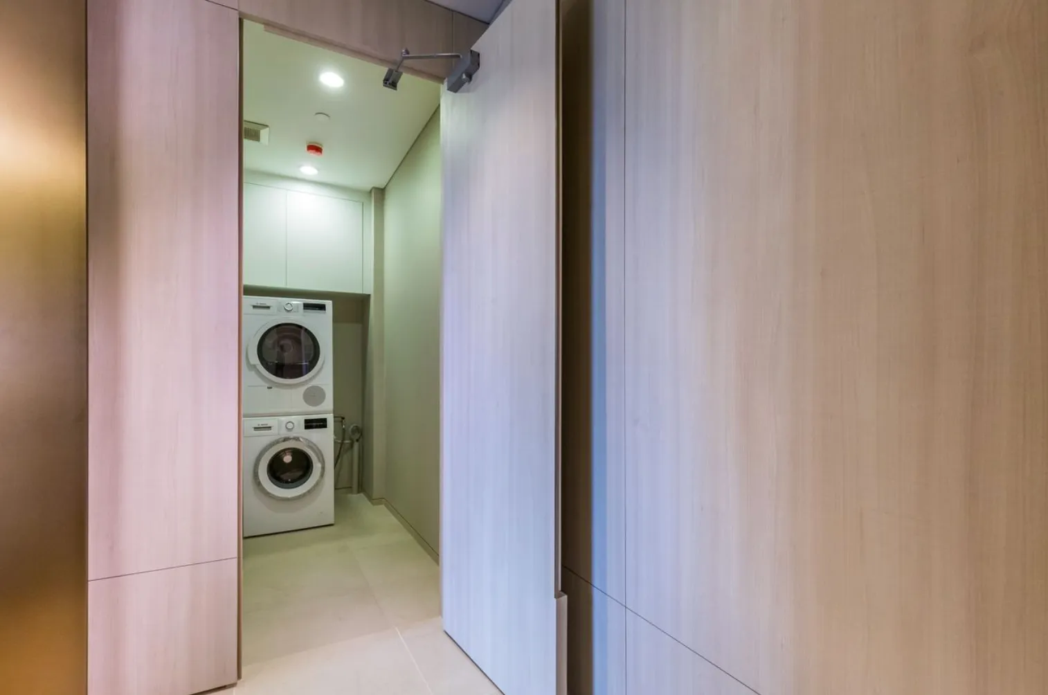 2 Bedroom Unit at Baan Sindhorn