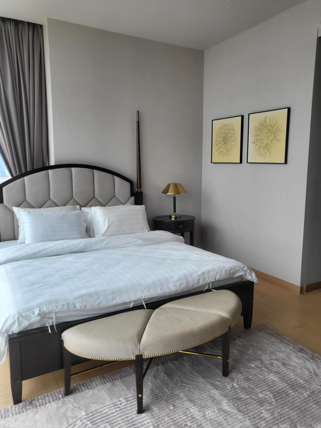2 BD Unit for sale at the Monument Thonglor