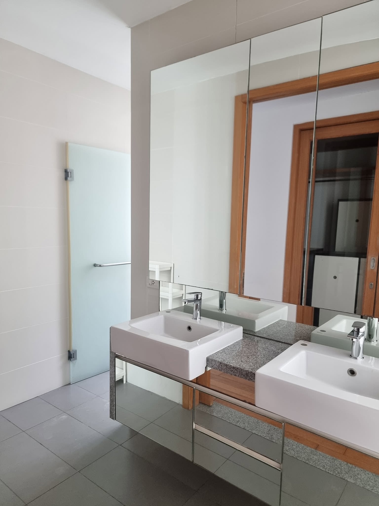 3BR at Millennium Residence